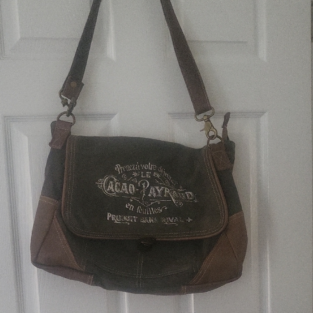 Sturdy Bag Made Out Of Tents